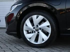 Volkswagen Golf thumbnail 16