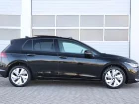 Volkswagen Golf thumbnail 4