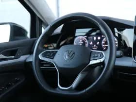 Volkswagen Golf thumbnail 36