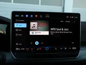 Volkswagen Golf thumbnail 39