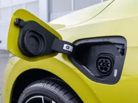 Volkswagen Golf thumbnail 17