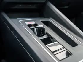 Volkswagen Golf thumbnail 33