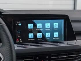 Volkswagen Golf thumbnail 41