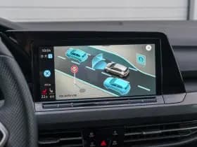 Volkswagen Golf thumbnail 47