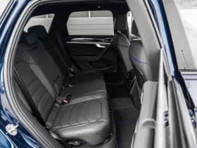Volkswagen Touareg thumbnail 21