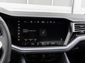 Volkswagen Touareg thumbnail 39
