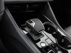 Volkswagen Touareg thumbnail 49