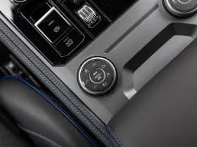 Volkswagen Touareg thumbnail 50