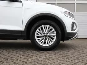 Volkswagen T-Roc thumbnail 14