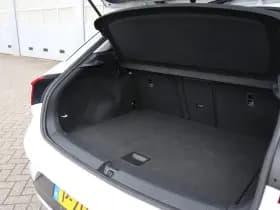 Volkswagen T-Roc thumbnail 17