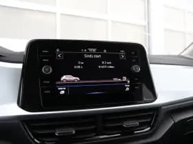Volkswagen T-Roc thumbnail 36