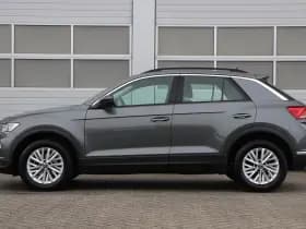 Volkswagen T-Roc thumbnail 13