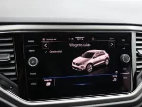 Volkswagen T-Roc thumbnail 32