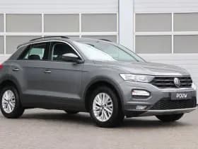 Volkswagen T-Roc thumbnail 10