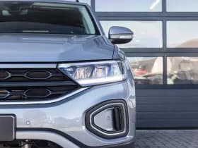 Volkswagen T-Roc thumbnail 24