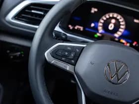 Volkswagen T-Roc thumbnail 34