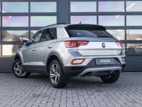 Volkswagen T-Roc thumbnail 9