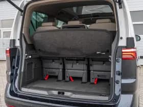 Volkswagen Multivan thumbnail 21