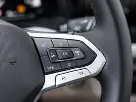 Volkswagen Multivan thumbnail 37