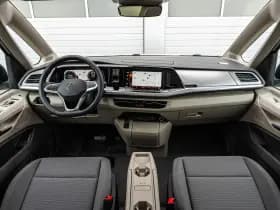 Volkswagen Multivan thumbnail 5