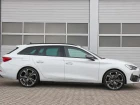 CUPRA Leon Sportstourer thumbnail 4
