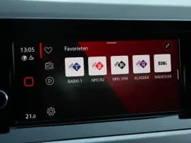 Volkswagen Golf thumbnail 32