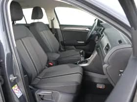Volkswagen T-Roc thumbnail 14