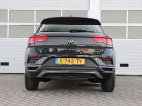 Volkswagen T-Roc thumbnail 10