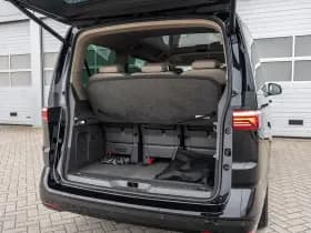 Volkswagen Multivan thumbnail 16