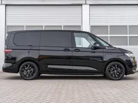 Volkswagen Multivan thumbnail 3