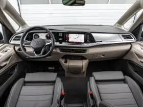Volkswagen Multivan thumbnail 5
