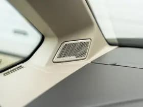 Volkswagen Multivan thumbnail 49