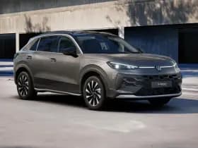 Volkswagen T-Roc thumbnail 11