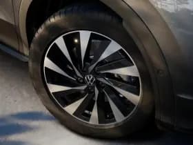 Volkswagen T-Roc thumbnail 9