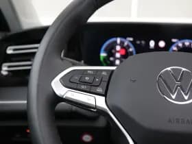 Volkswagen Tiguan thumbnail 26