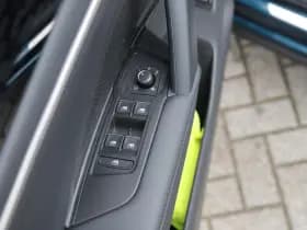 Volkswagen Tiguan thumbnail 32