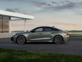 Audi RS 5 thumbnail 3