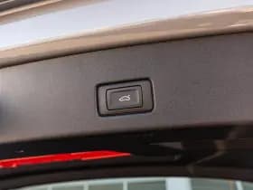 Audi Q4 e-tron thumbnail 16