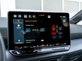 CUPRA Born thumbnail 35