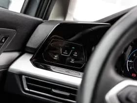 Volkswagen Golf thumbnail 35