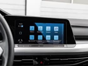 Volkswagen Golf thumbnail 38