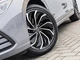 Volkswagen Golf thumbnail 43