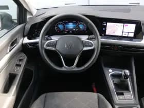 Volkswagen Golf thumbnail 18