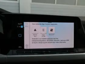 Volkswagen Golf thumbnail 24