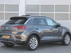 Volkswagen T-Roc thumbnail 2