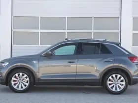 Volkswagen T-Roc thumbnail 14