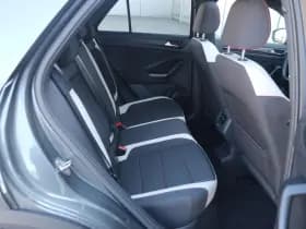 Volkswagen T-Roc thumbnail 18
