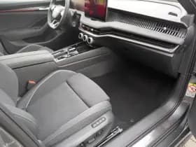 Škoda Superb thumbnail 21