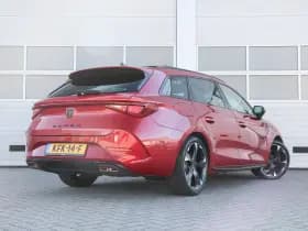 CUPRA Leon Sportstourer thumbnail 2