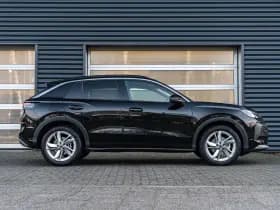 Volkswagen T-Roc thumbnail 3